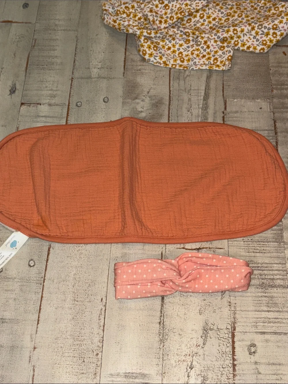 Carter’s 6 Piece Newborn Baby Girl Bundle